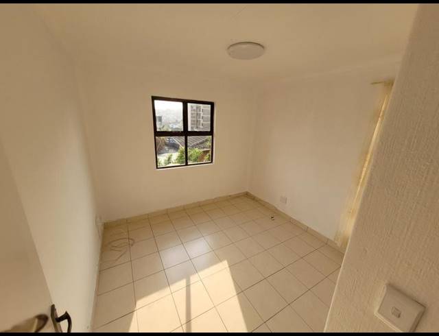2 BEDROOM PROPERTY TO RENT IN OVERPORT